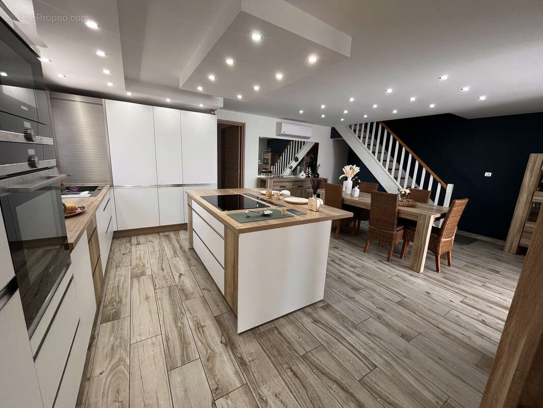 Maison à SAINTE-MARIE