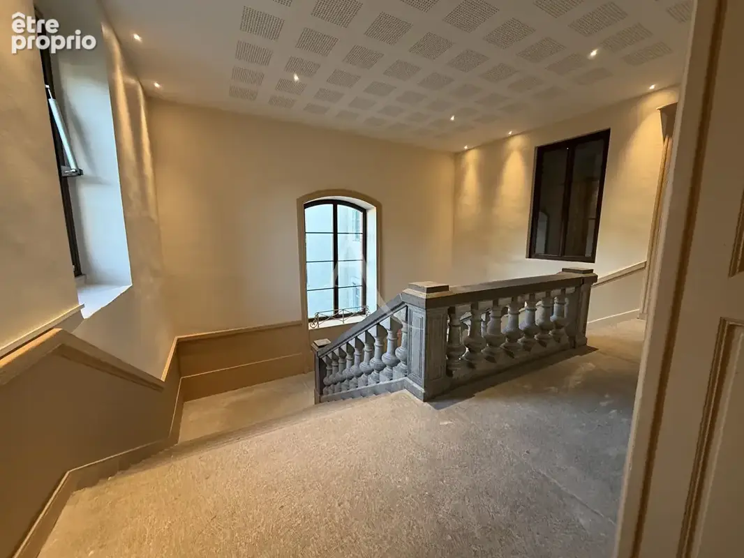 Photo Commerce à Bourg-En-Bresse au prix de 300 000€