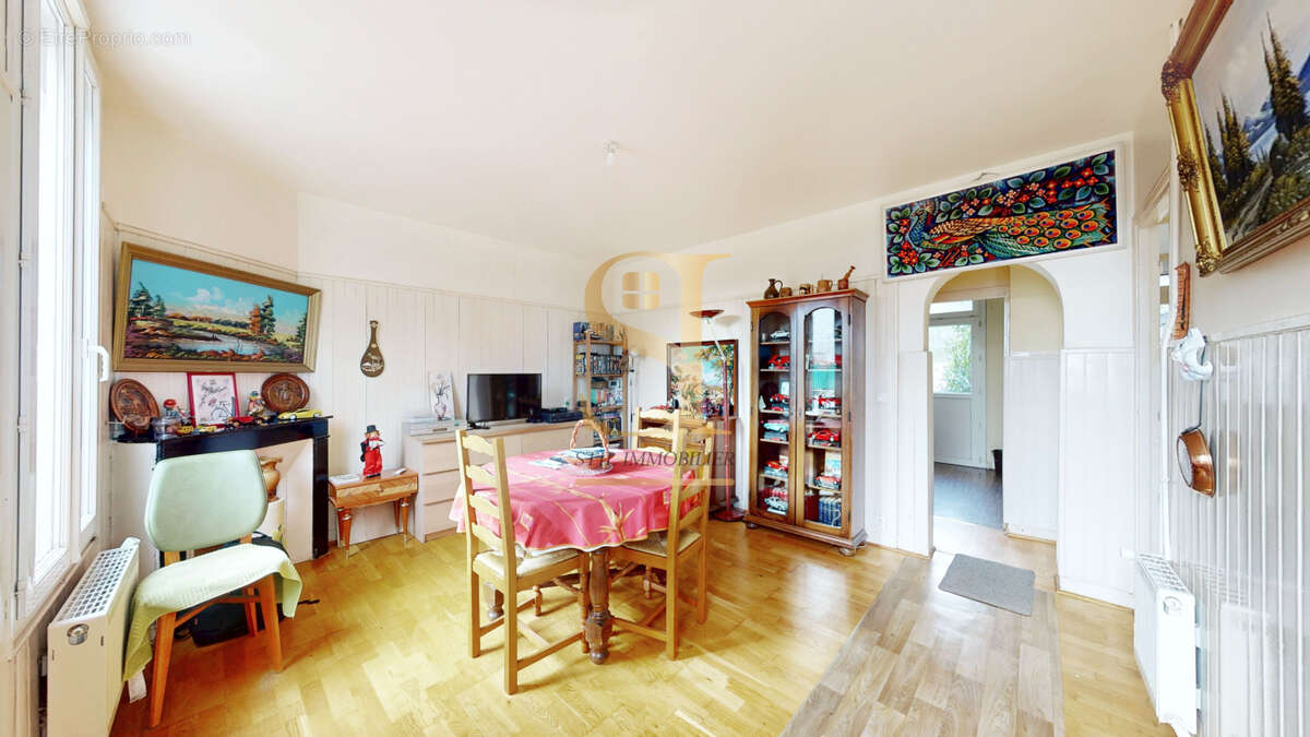 Appartement à VILLENEUVE-SAINT-GEORGES