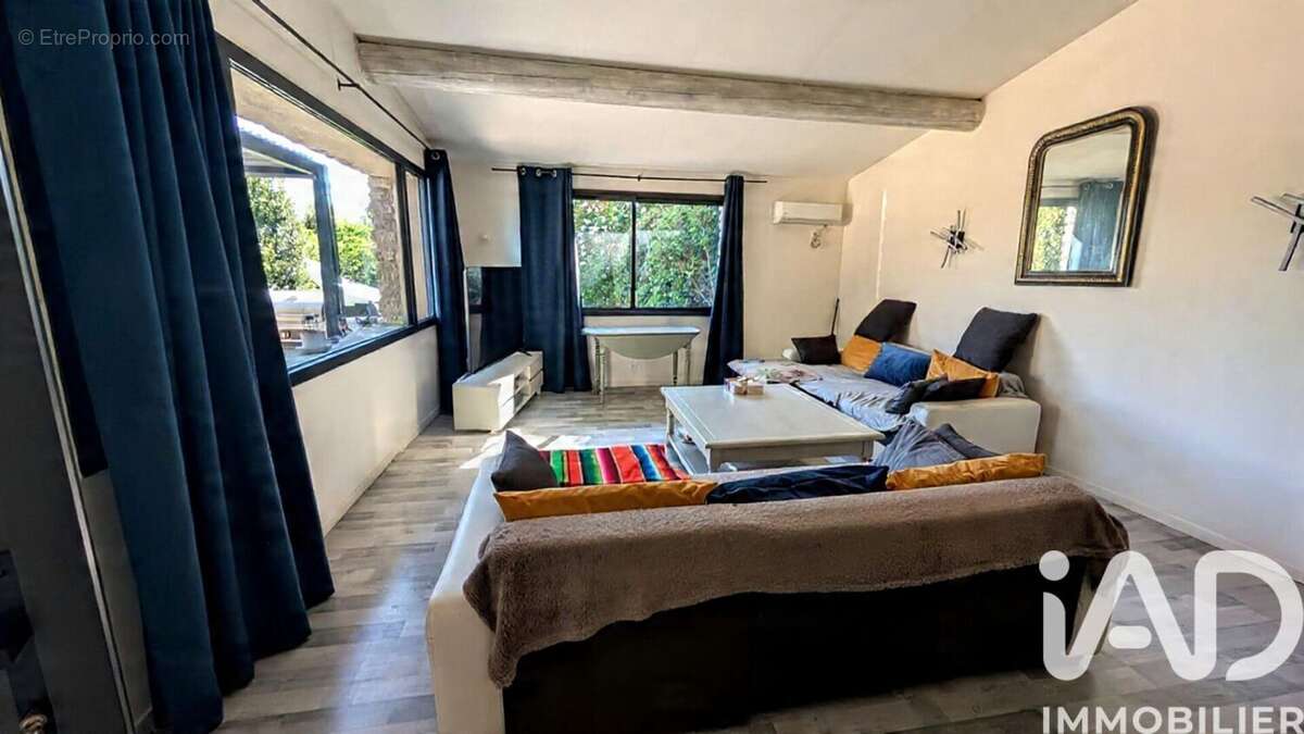 Photo 6 - Maison à L'ISLE-SUR-LA-SORGUE