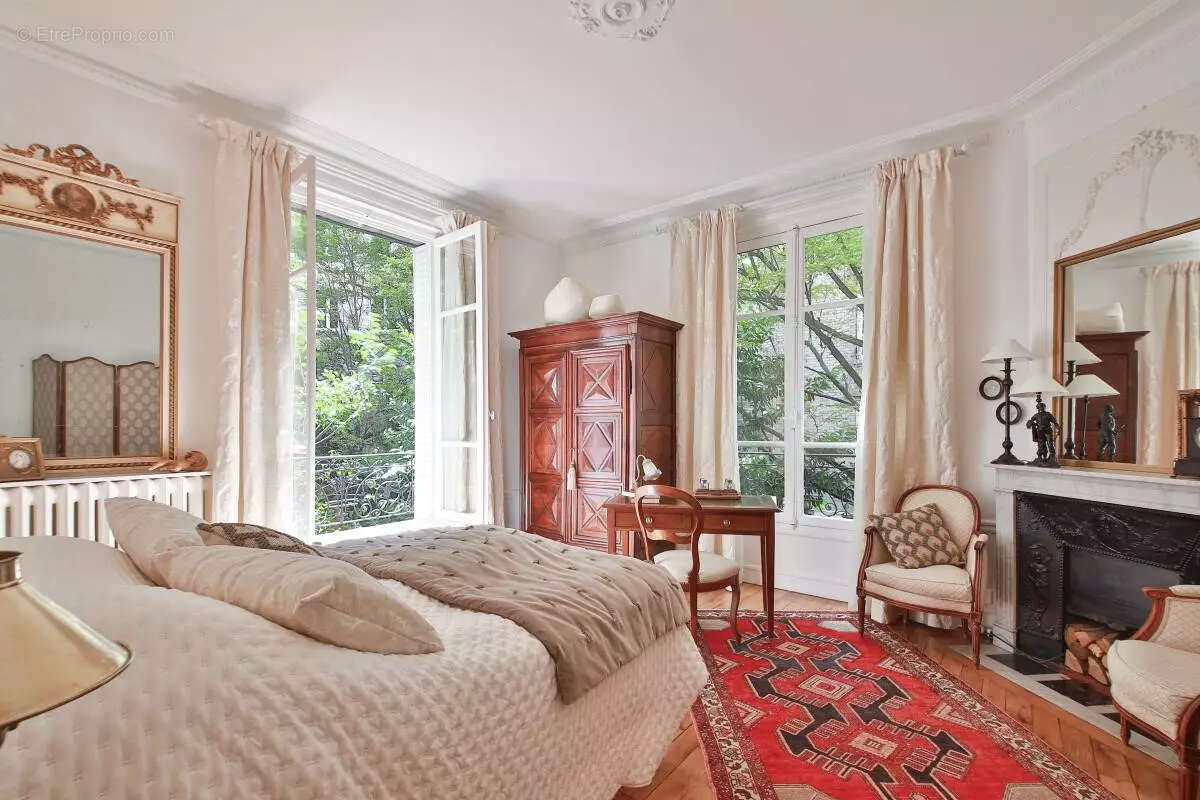 Paris 16ème - Village d'Auteuil - Appartement 4 pièces de 110m2 - photo 5