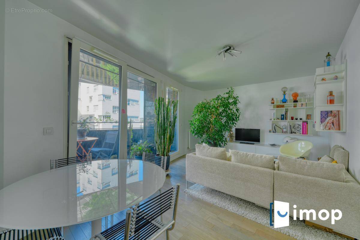 Appartement à PARIS-13E