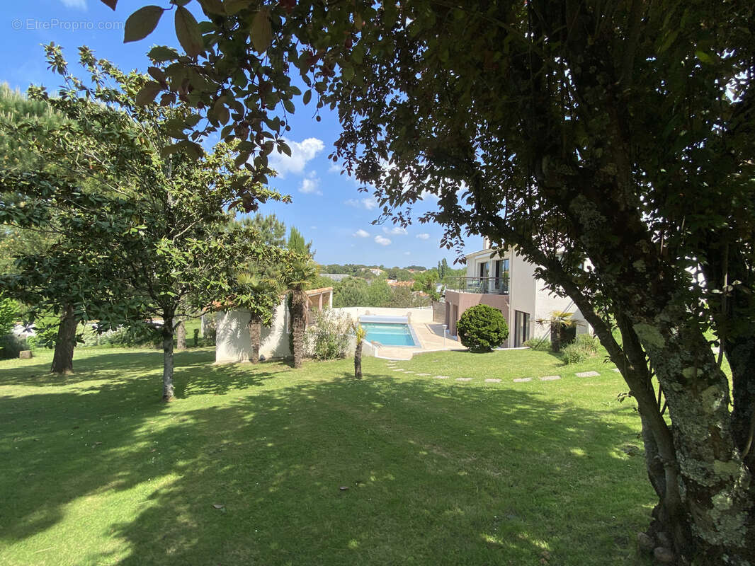 Maison à SAINT-PALAIS-SUR-MER