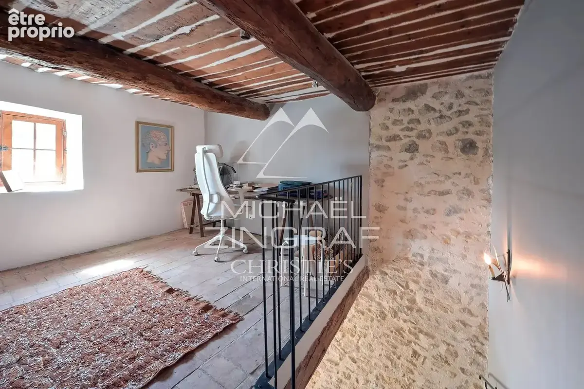 Propriété d'Exception Aux Portes d'Aix-en-Provence : Magnanerie du XVIIIe Rénovée - photo 14