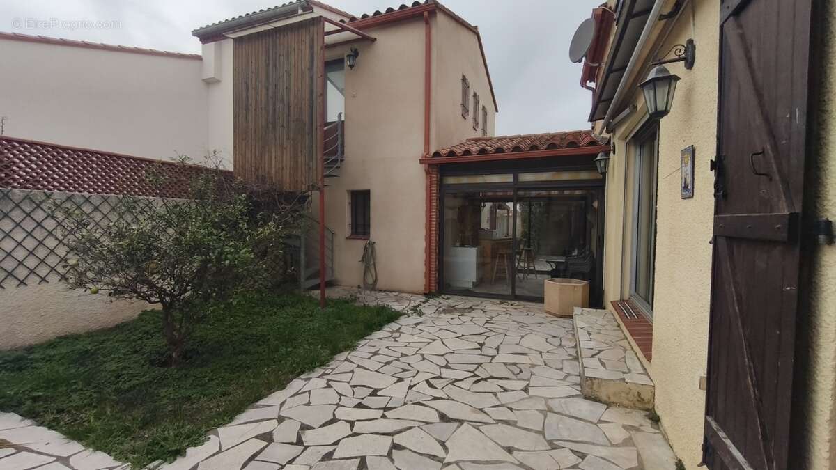 Maison à BAGES