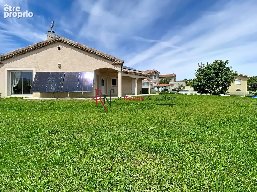 Boulieu-les-Annonay, maison individuelle de plain-pied, autoconsommation, sur une parcelle de 2080m2 plate. - photo 10