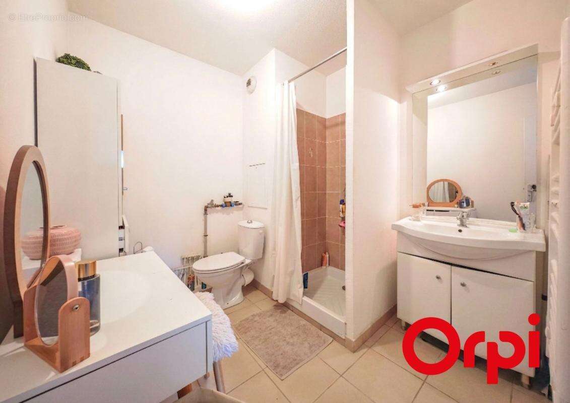 Appartement à LYON-8E