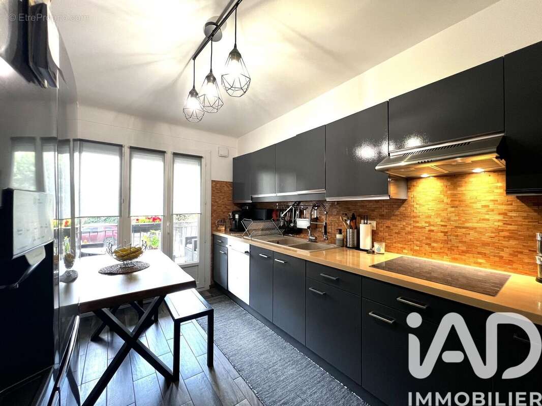 Photo 8 - Appartement à PARAY-VIEILLE-POSTE