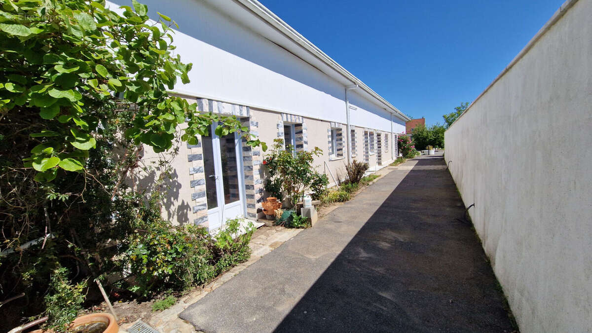 Appartement à VAUGRIGNEUSE