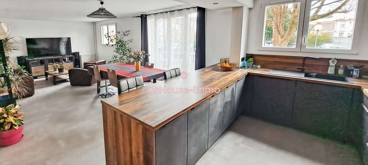 Appartement à CHAMPIGNY-SUR-MARNE