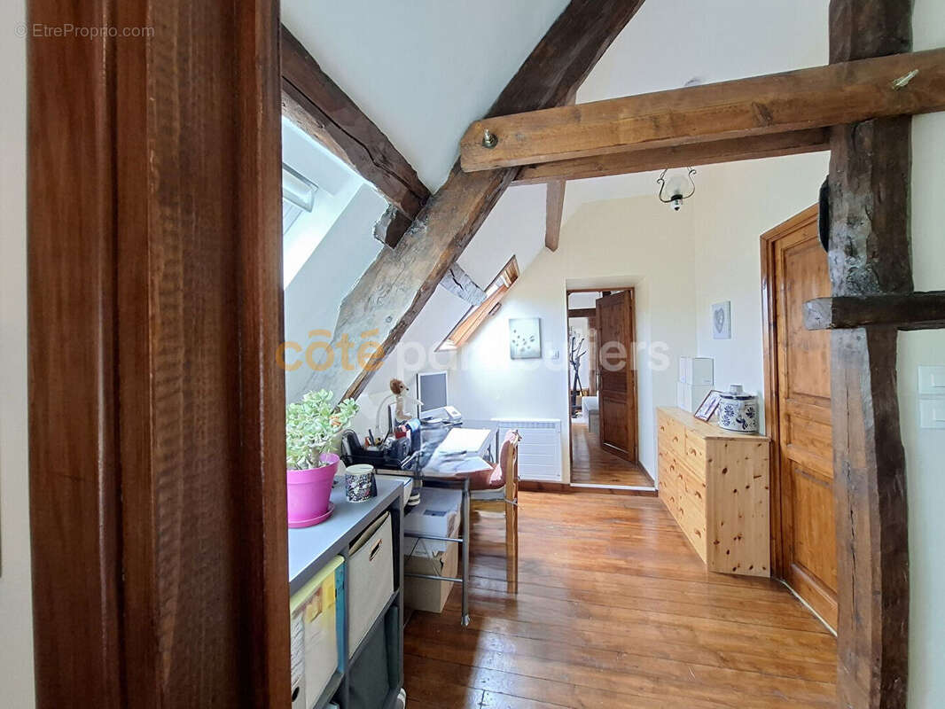 Maison à VILLEDIEU-LES-POELES