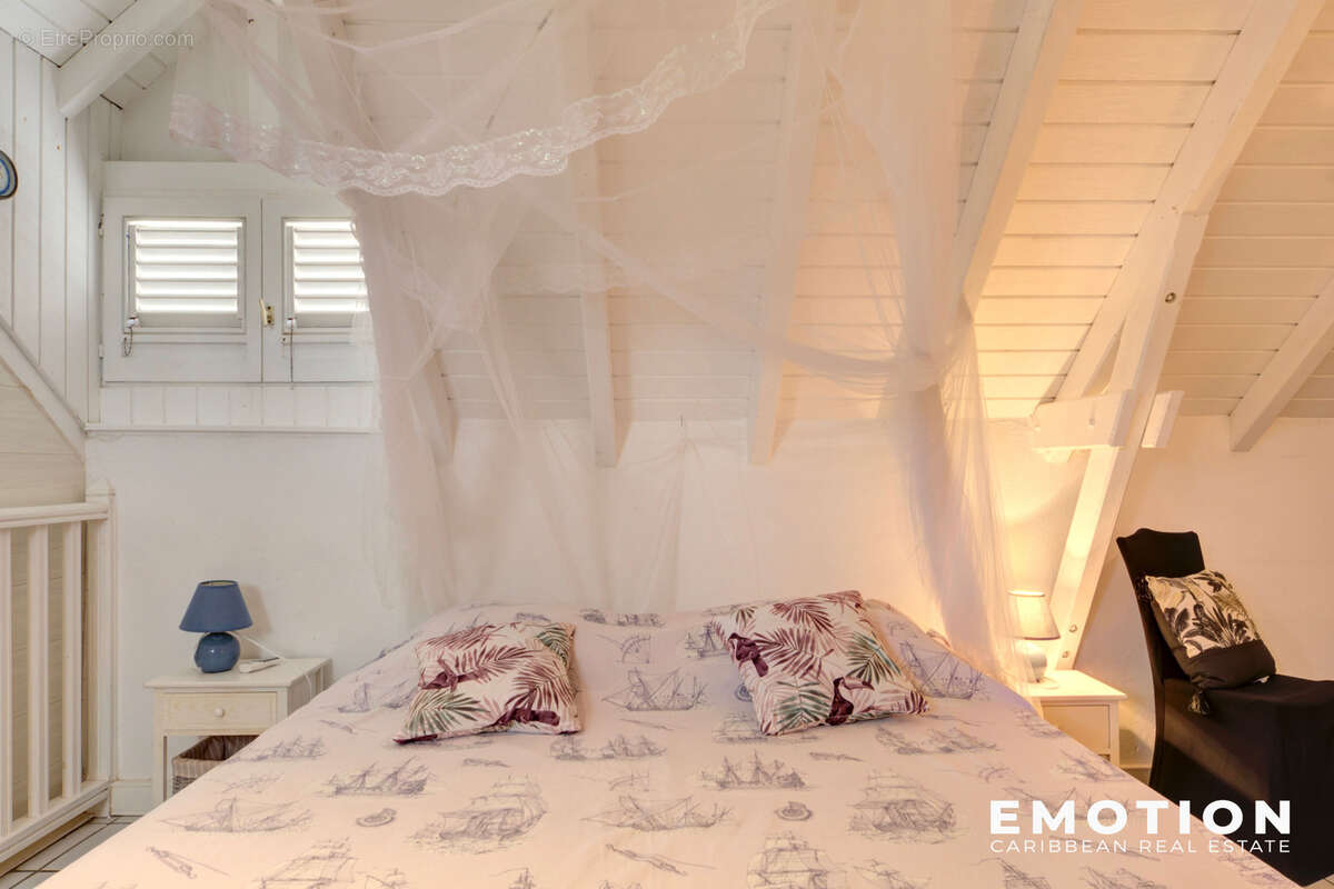 Maison à SAINTE-ROSE