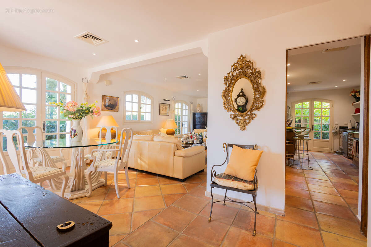 Maison à LA CROIX-VALMER