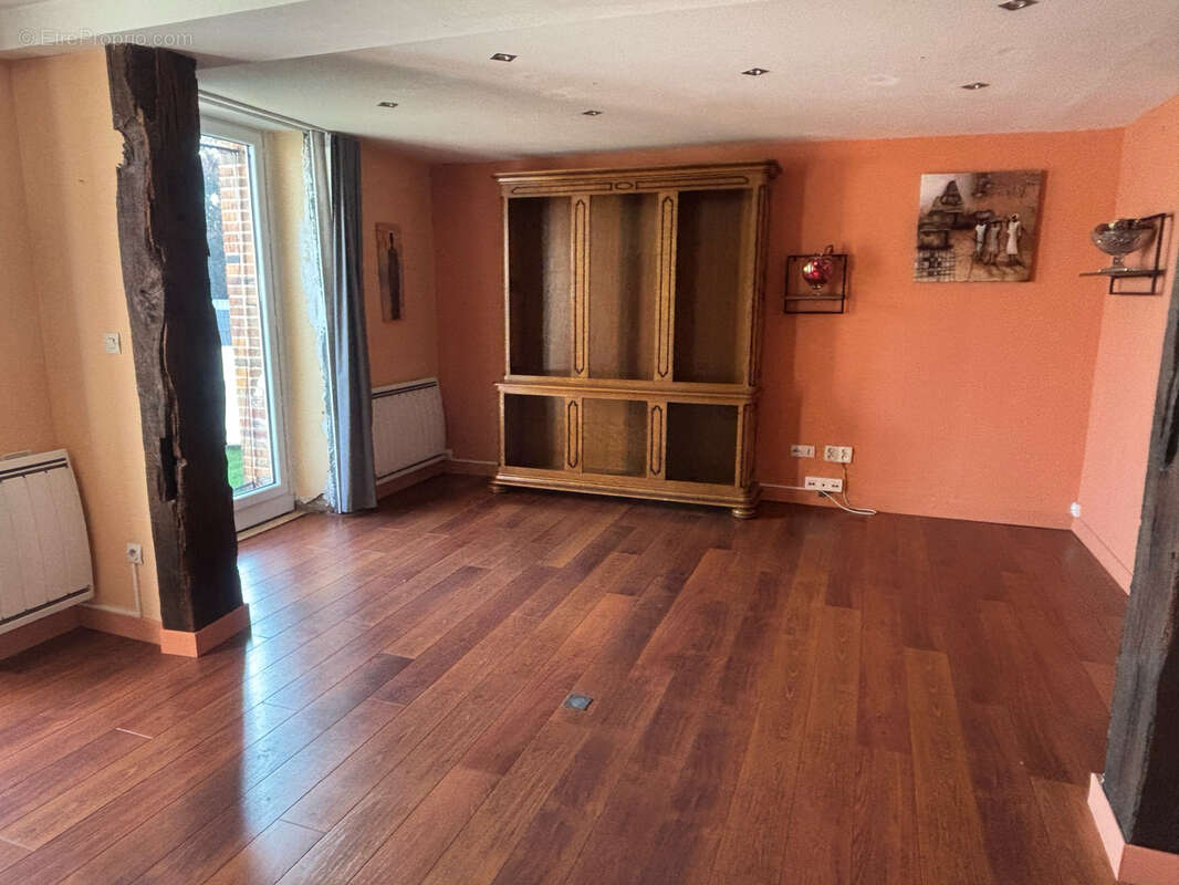 Maison à CHATEAUNEUF-EN-THYMERAIS