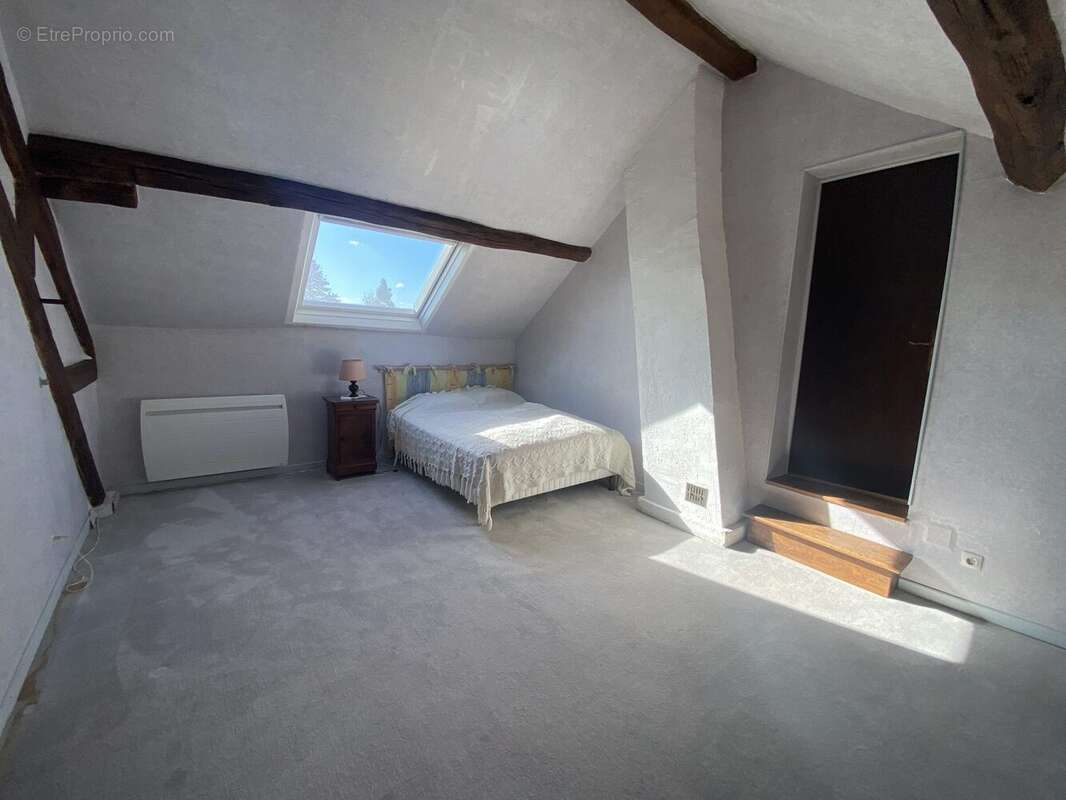 Maison à CHAMBON-LA-FORET