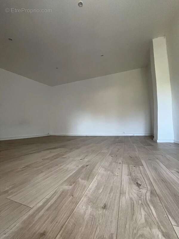 L'agence via immobilier vous propose :a gignac la nerthe  ra - photo 10