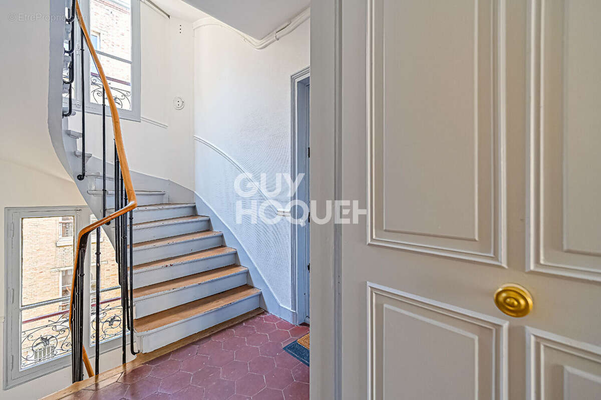 Appartement à PARIS-12E