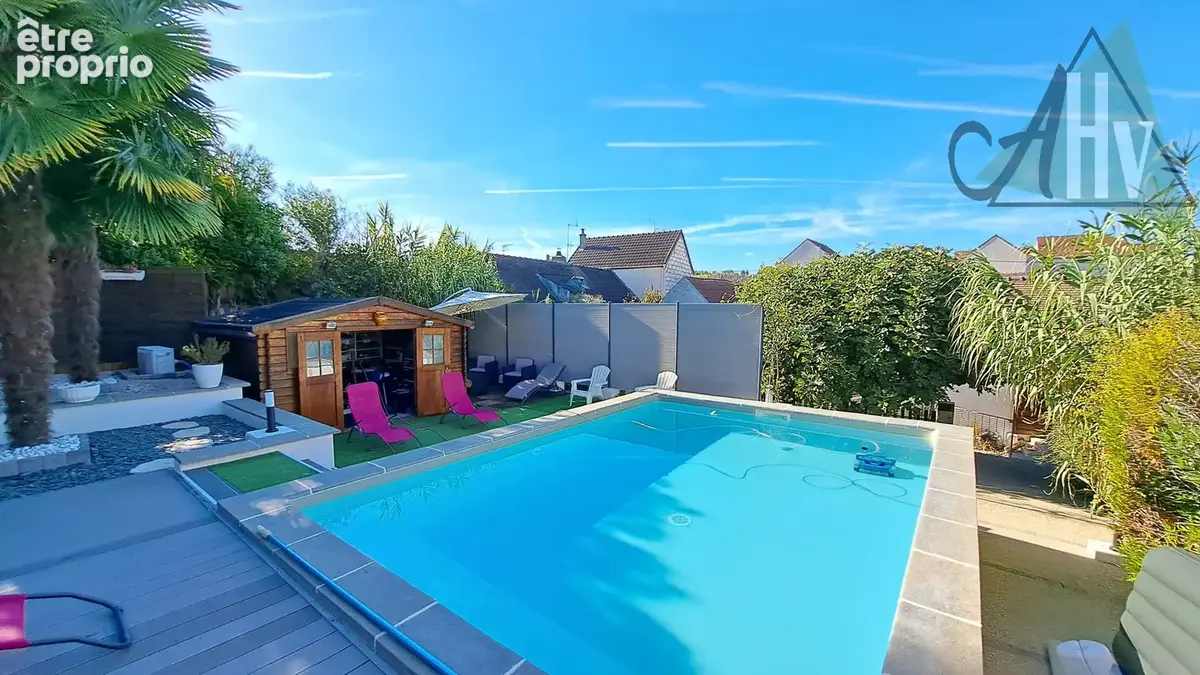 PONT SUR YONNE (89) - Belle maison de charme avec 3 chambres, piscine chauffée et grange - photo 2