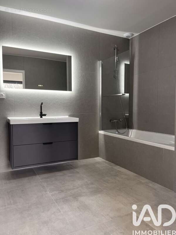 Maison 142 m² à Murs-Erigne  - photo 9