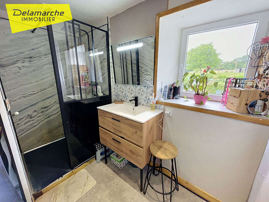 Maison en pierre avec 4 chambres à Lengronne - photo 8