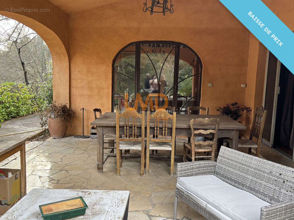 villa individuelle 240m2 avec piscine  et parcelle constructible - photo 3