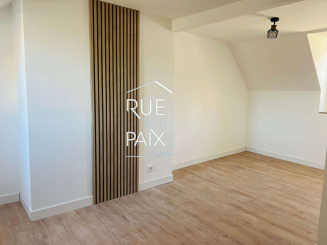 Maison à CHATELLERAULT