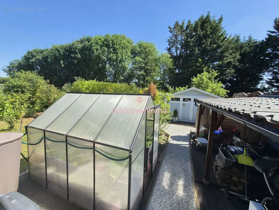 Maison à LES MUREAUX