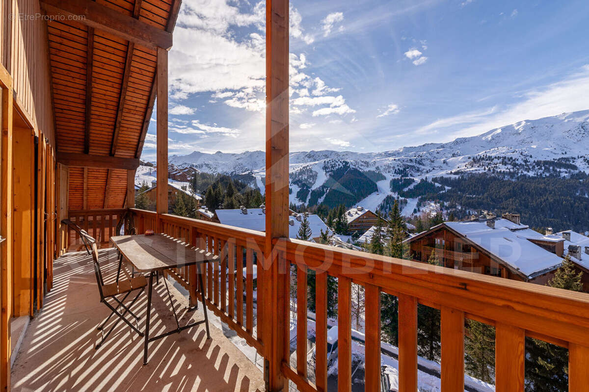 Appartement à LES ALLUES