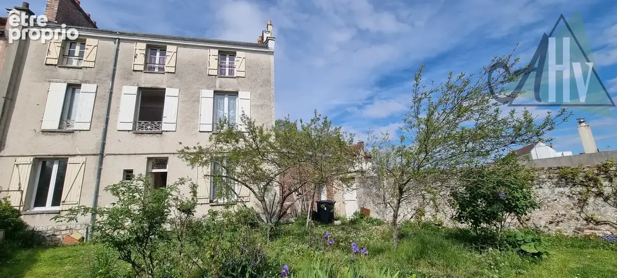 Maison bourgeoise - 150 m2 - 8 pièces - Provins - photo 3