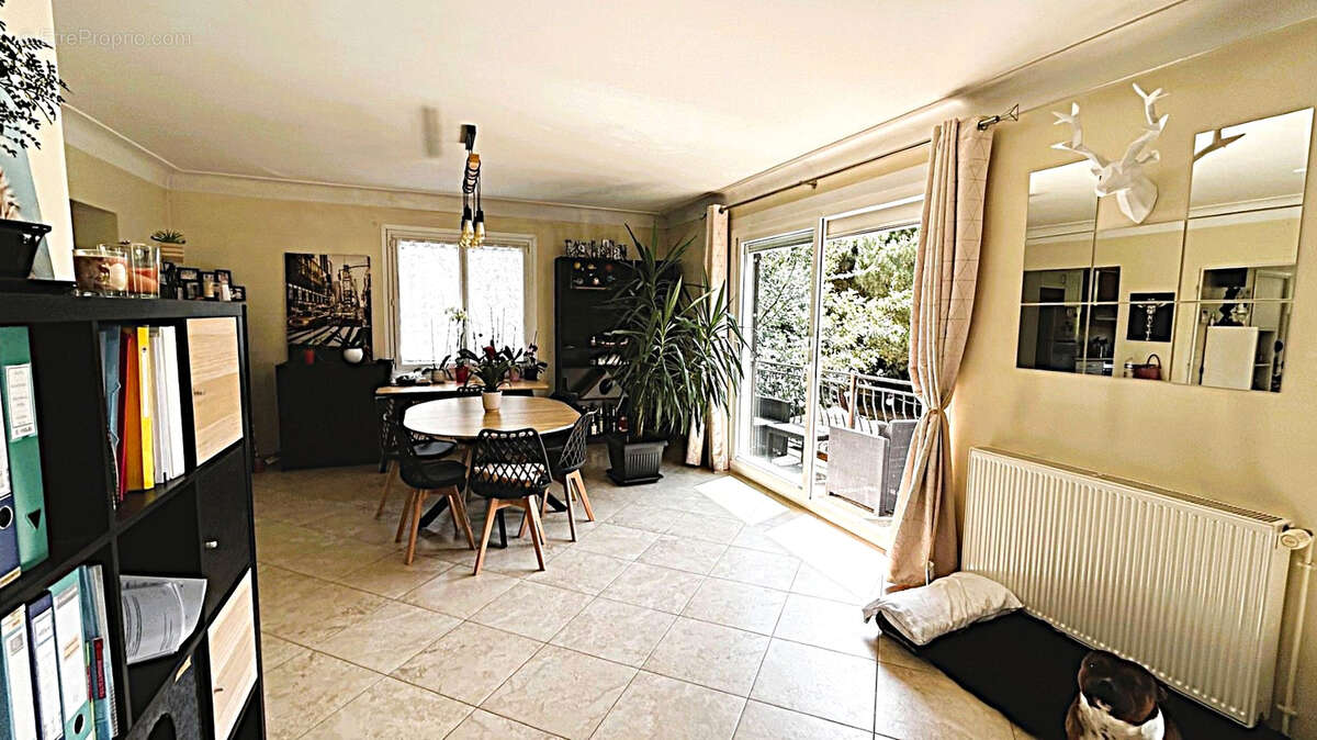 Maison 181 m² à Saint-Leu-La-Foret  - photo 3