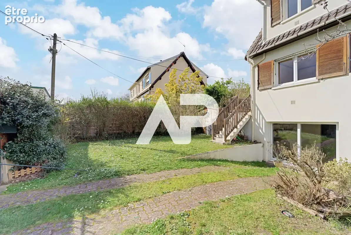 Maison Rueil-Malmaison 7 pièce(s) 133 m² - photo 15