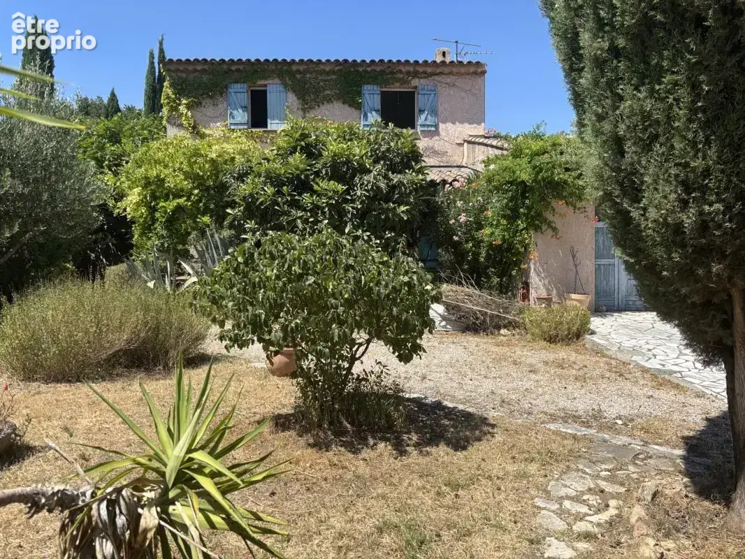 Lorgues, maison à relooker sur 417 m² de terrain - photo 3