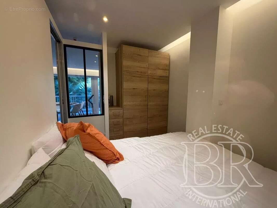 Appartement à THEOULE-SUR-MER