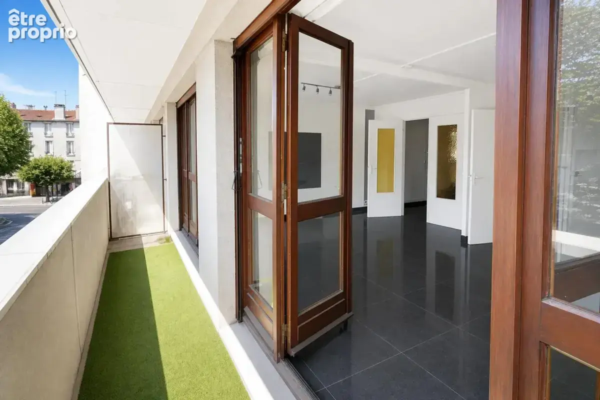 Appartement 3 pièces 63 m² · à Chelles · 63 m² · 225 000 €