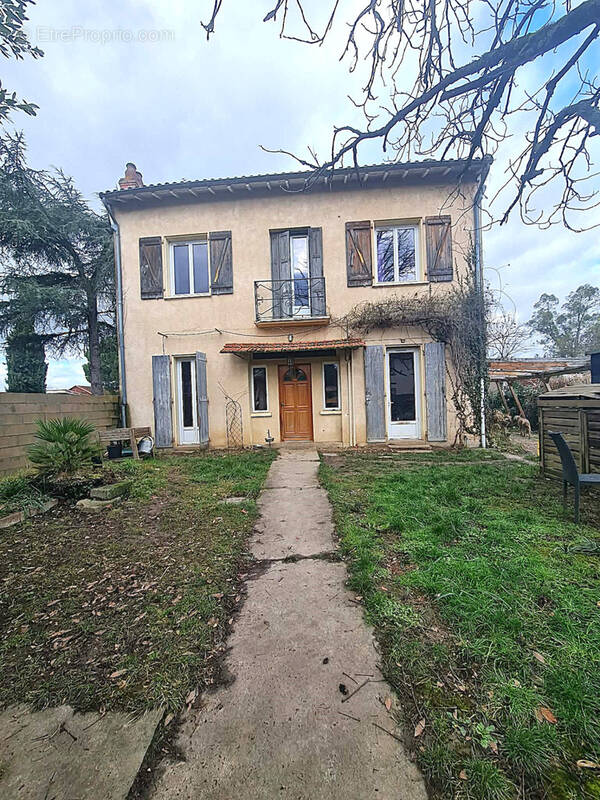 Maison à LABASTIDE-SAINT-PIERRE