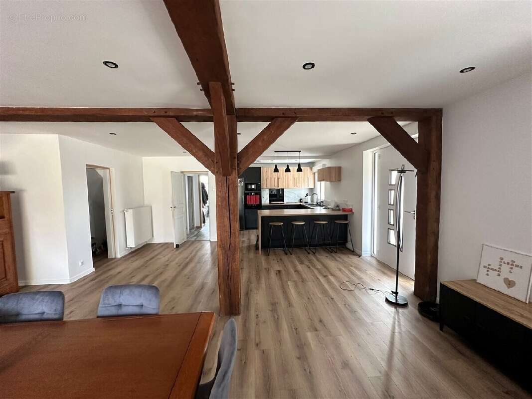 Maison à CHATEAUNEUF-EN-THYMERAIS