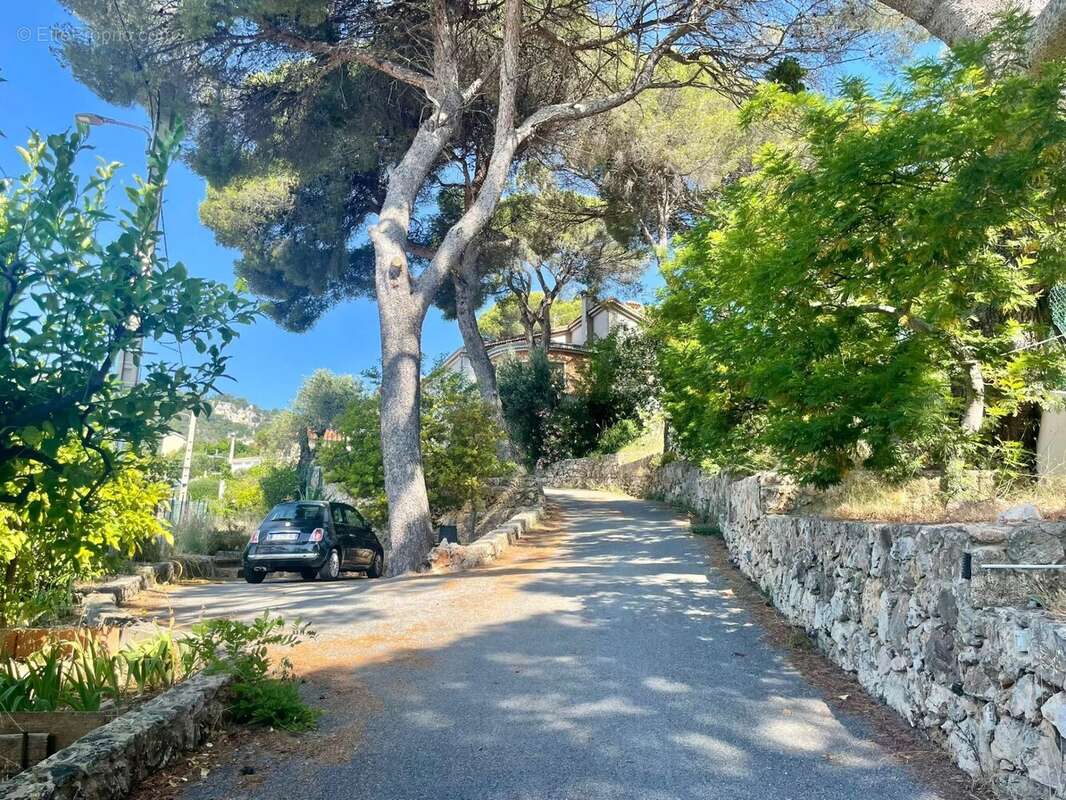 Appartement à BEAUSOLEIL