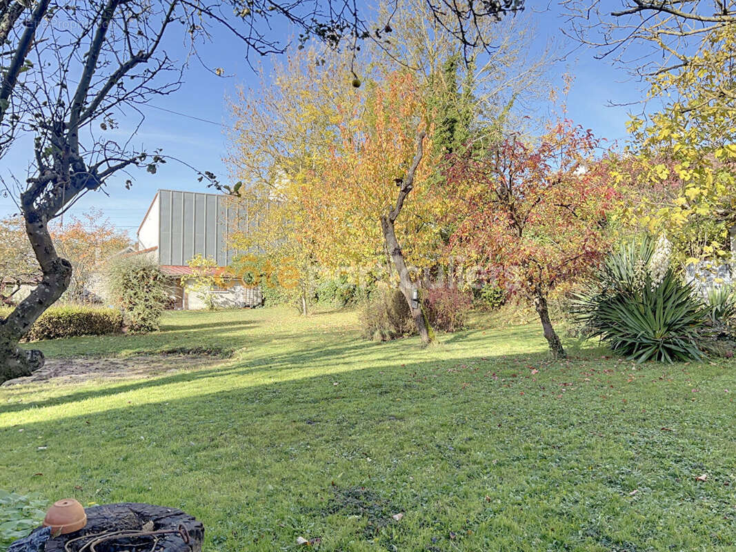 Maison à THORIGNY-SUR-MARNE