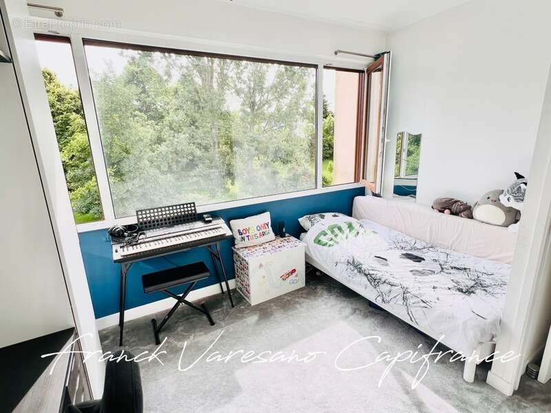 Appartement à NOISY-LE-ROI