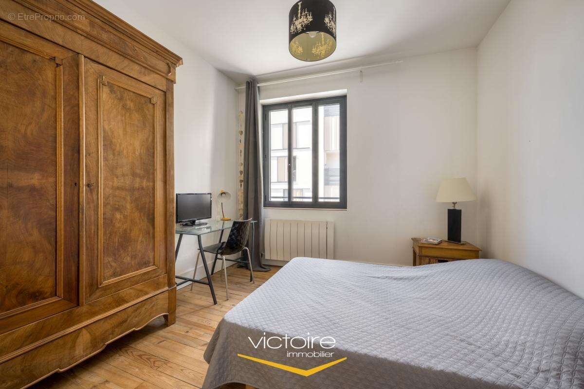 Maison à VILLEURBANNE