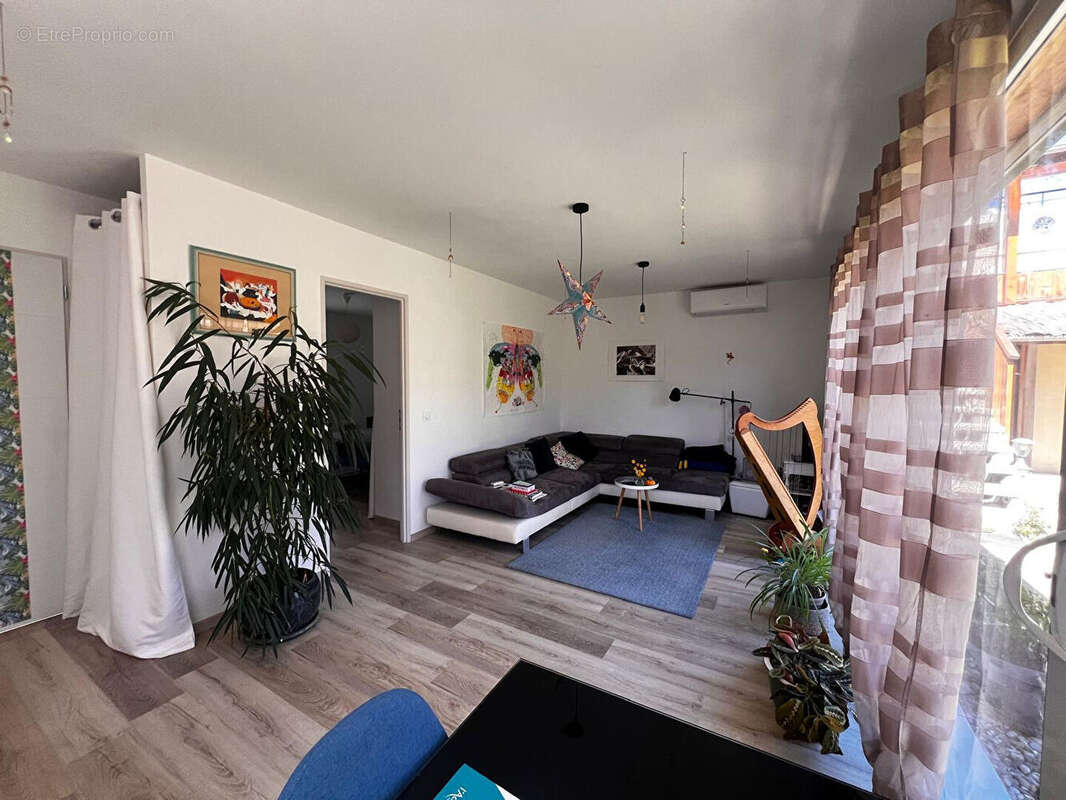 Appartement à PUIVERT