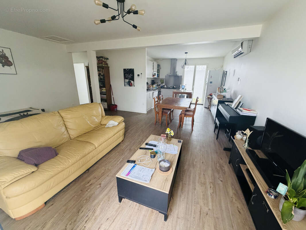 Maison à SAINT-QUENTIN