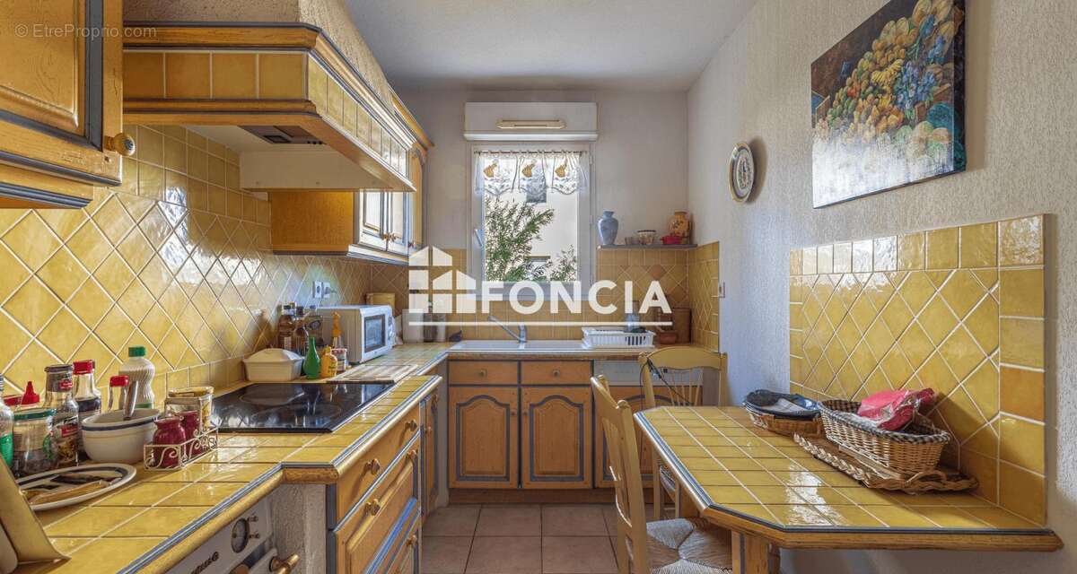 Appartement à HYERES