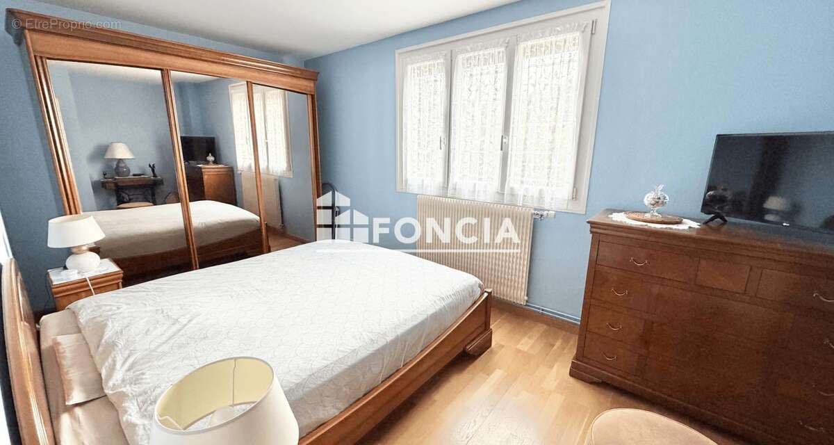 Maison à PLAISIR