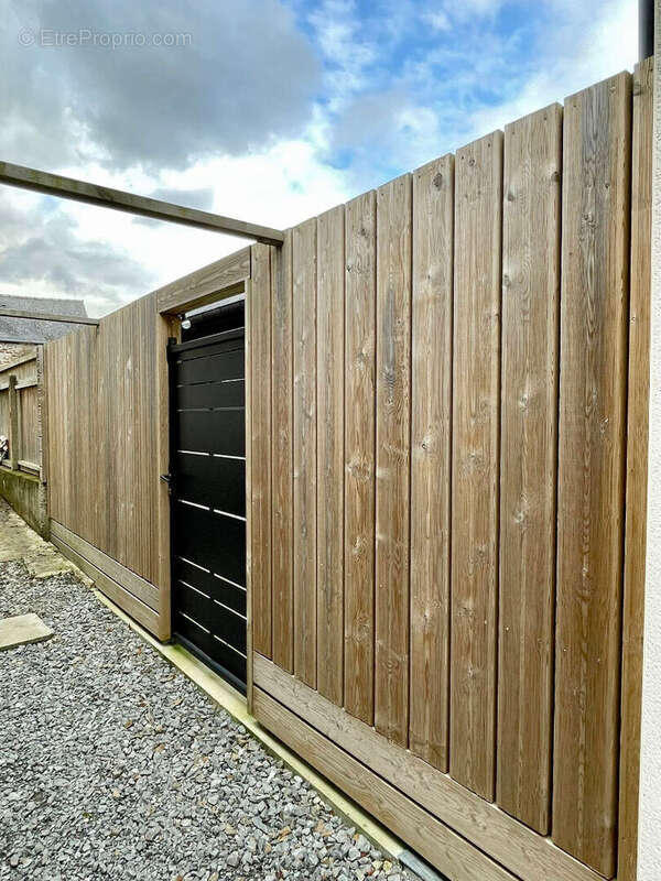 Maison à MONTAUBAN-DE-BRETAGNE