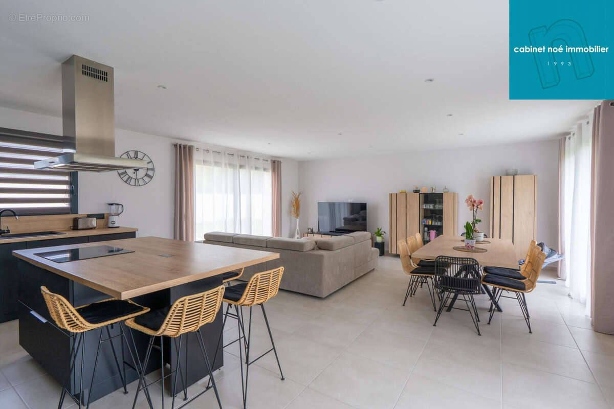 Photo 2 - Maison à CHARMONT-SOUS-BARBUISE