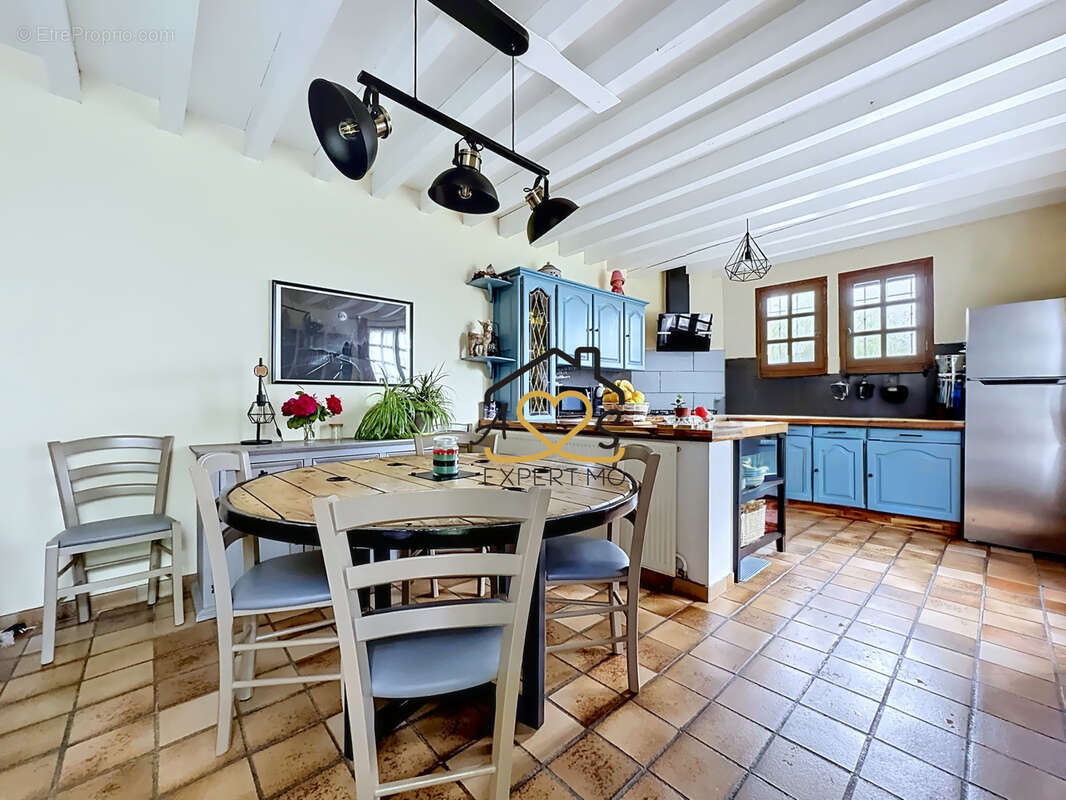 Maison à MONS