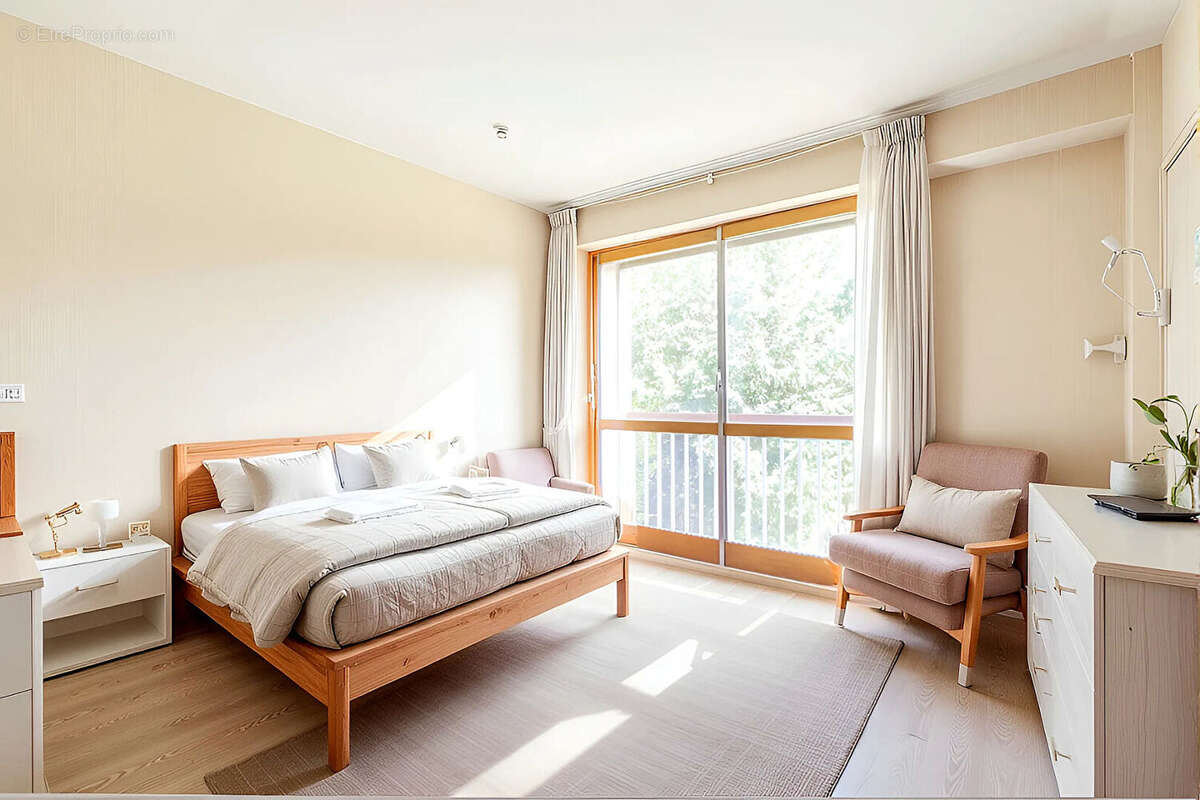 Appartement à GARCHES