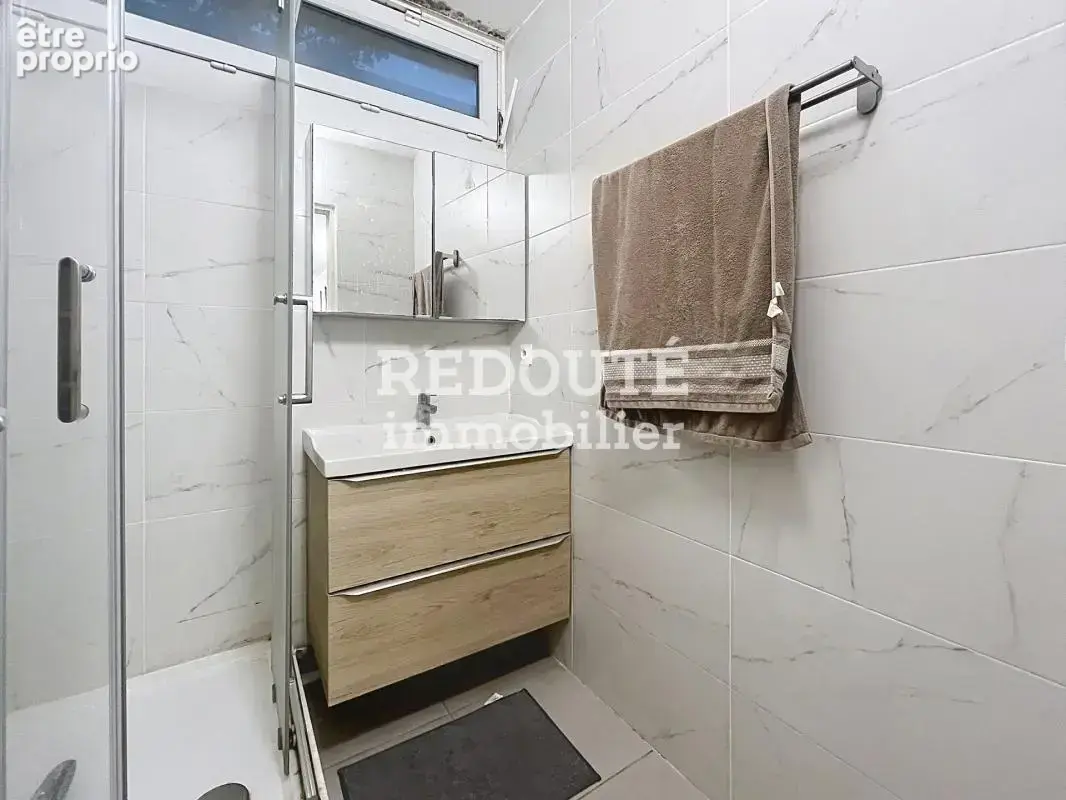 À vendre – appartement t5 avec balcon – reims, proche luton - photo 11