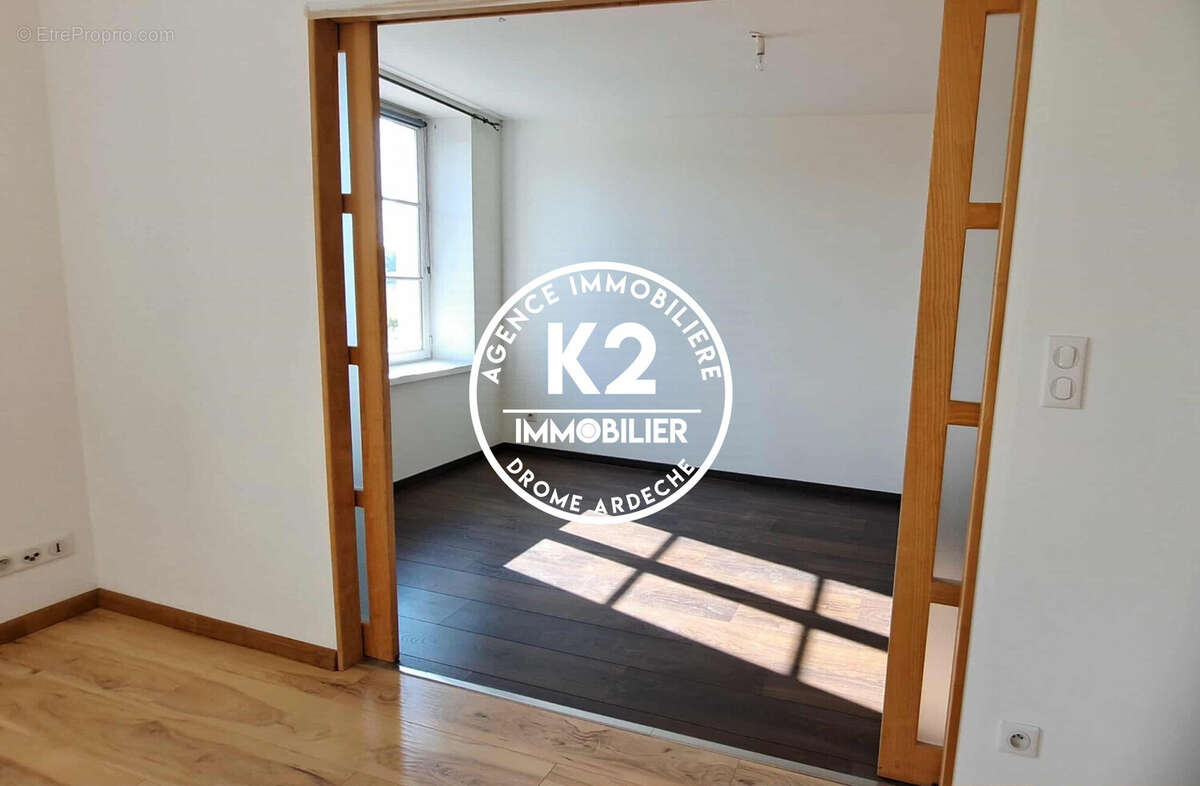 Appartement à MONTBOUCHER-SUR-JABRON